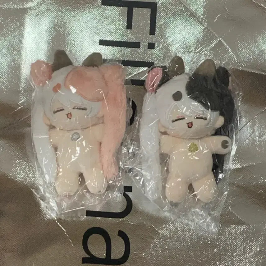 [BUNJANG] 10cm Unaffiliated Cotton Doll Strawberry Peko / 무속성 솜인형 10cm 페코 딸기페코