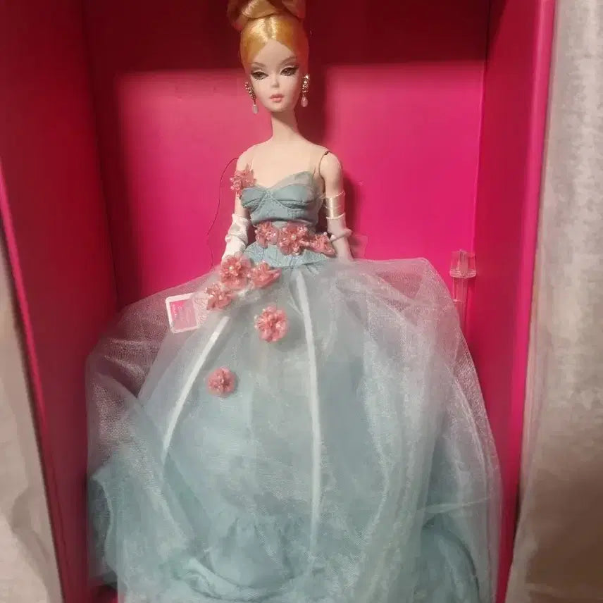 [BUNJANG] Silkstine Barbie Doll Mimmy Doll (Sealed) / 실크스톤 바비인형(미개봉) 미미인형
