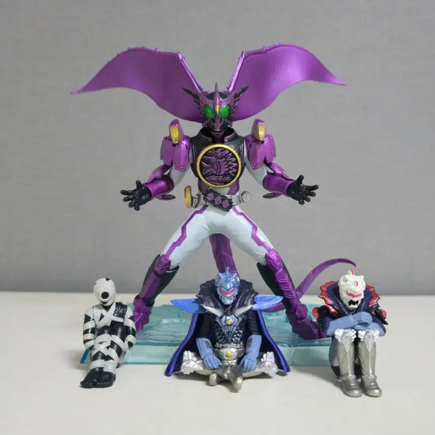 [BUNJANG] Kamen Rider OOO Ftrra Combo D Prize &amp; OOO Machiboke Gacha Bundle Set / 가면라이더 오즈 프트티라 콤보 D상&amp;오즈 마치보케 가챠 일괄로 팝니다