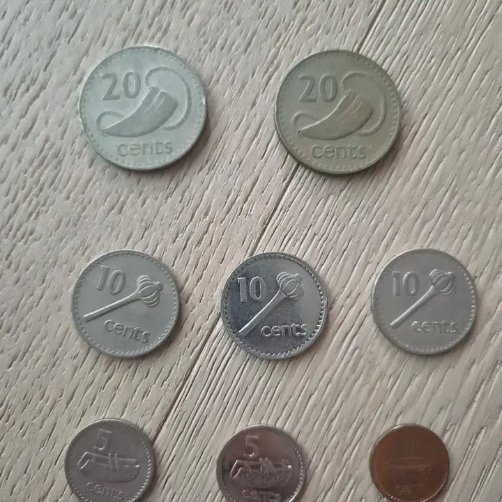 [BUNJANG] Fiji Queen Elizabeth Commemorative Coin Set / 피지 엘리자베스 여왕 기념 주화
