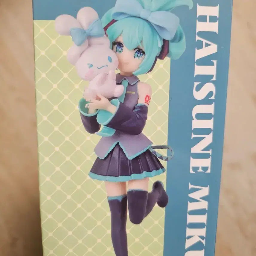 [BUNJANG] Hatsune Miku x Cinnamoroll Collaboration Figure / 하츠네 미쿠&amp;시나모롤 피규어
