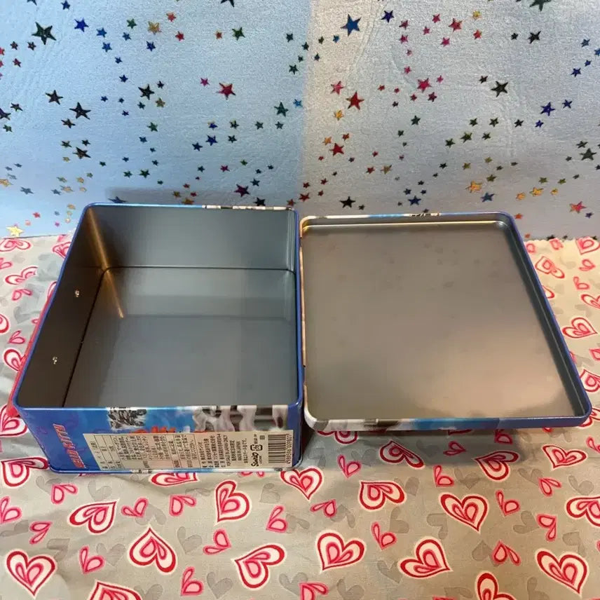 [BUNJANG] 2002 Hello Kitty Tin Box (Classic/Rare) / 고전/희귀) 2002 헬로키티 틴박스