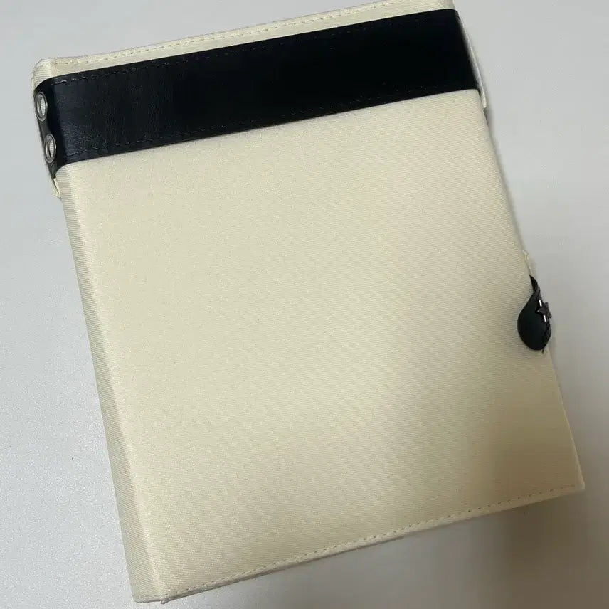 [BUNJANG] 4-Pocket Photocard Binder / 4포켓 포카 바인더  포카 바인더 아이브 보넥도 아일릿 투바투 엔시티