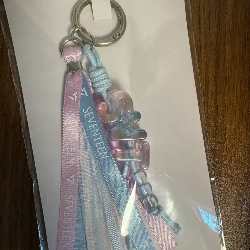 [BUNJANG] SEVENTEEN Yakusoku Ribbon Keyring (Sealed) / (처분) 세븐틴 야쿠소쿠 리본 키링 미개봉