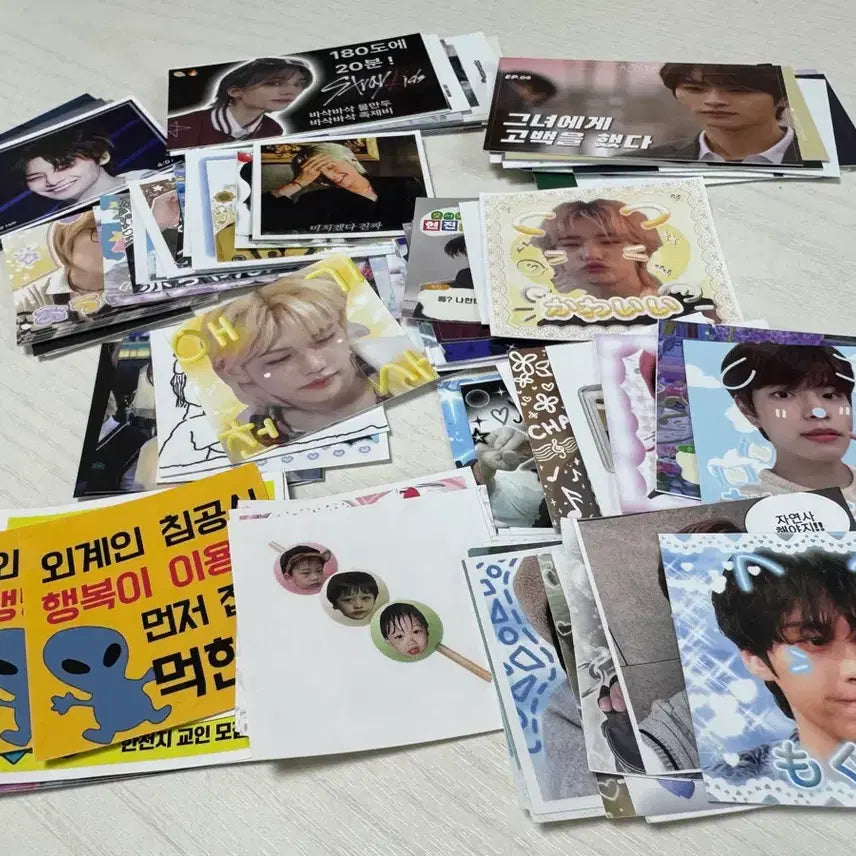 [BUNJANG] Stray Kids Bang Chan Lee Know Changbin Hyunjin Han Felix Seungmin I.N Bundle Set Unofficial Goods / 스키즈 스트레이키즈 비공굿 일괄 판매 방찬리노창빈현진한필릭스용복승민아이엔