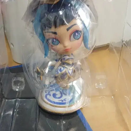 [BUNJANG] League of Legends Lux Mini Figure / 롤 피규어(럭스)