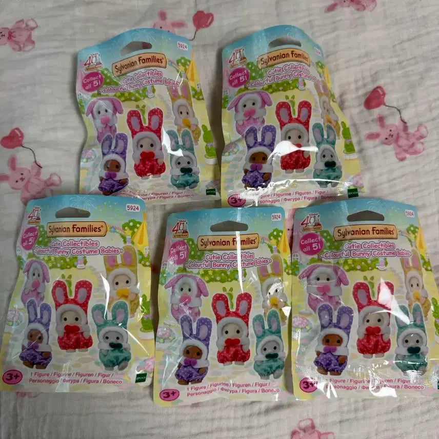 [BUNJANG] Sylvanian Families 40th Anniversary Colorful Rabbit 5-Piece Full Set / 실바니안 40주년 컬러풀토끼 5종 풀세트