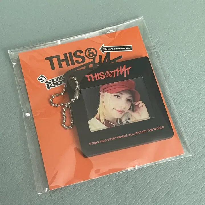 [BUNJANG] Stray Kids This &amp; That Popup Photokeyring Felix / 스트레이키즈 스키즈 디스앤댓 팝업 포토키링 this&amp;that
