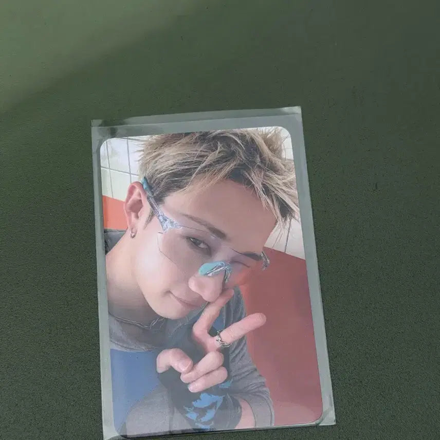 [BUNJANG] Stray Kids THIS IS GOING ON 1st Week Lucky Draw Bang Chan Photocard / 스트레이키즈 스키즈 디스앤댓 팝업 사웨 럭드 1주차 방찬 포카 straykids this&amp;that pop-up bangchan poca