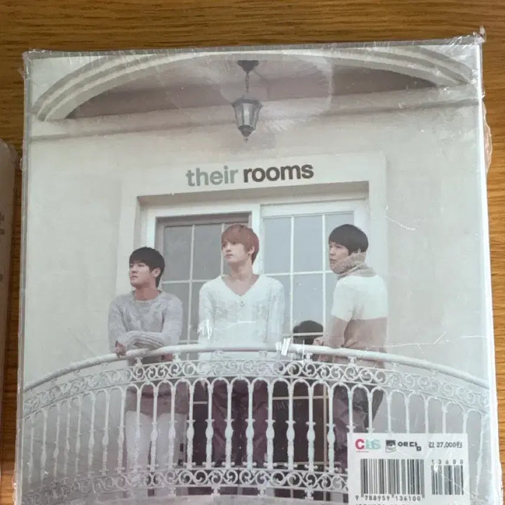 [BUNJANG] JYJ Their Rooms - Our Story Music Essay / JYJ Their Rooms  우리 이야기 Music Essay