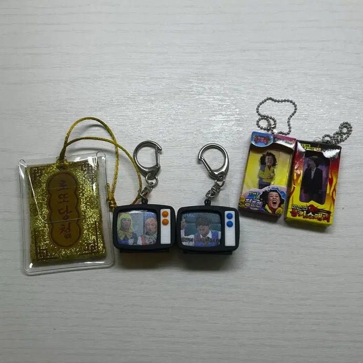 [BUNJANG] Infinite Challenge 20th Anniversary Pop-up Limited Edition Goods Bundle Set / 무한도전 20주년 팝업 한정판 굿즈