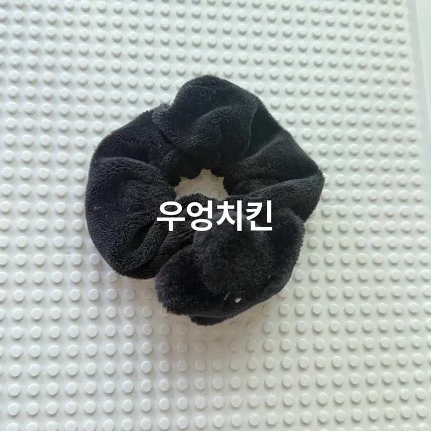 [BUNJANG] Mark "Scallop" Scrunchie Hairband / 마크 불가사리 흑가사리 맠가사리 스크런치 헤어밴드