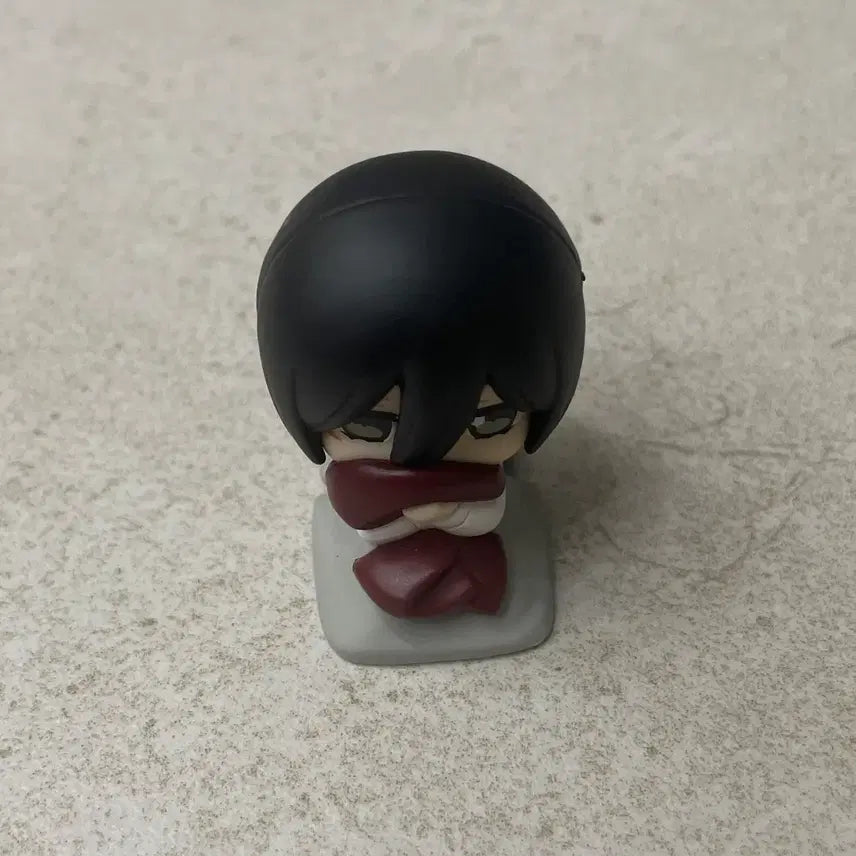 [BUNJANG] Attack on Titan Mikasa Ackerman Onemu-tan Gacha Figure / 진격의거인 미카사 오네무탄 가챠 피규어