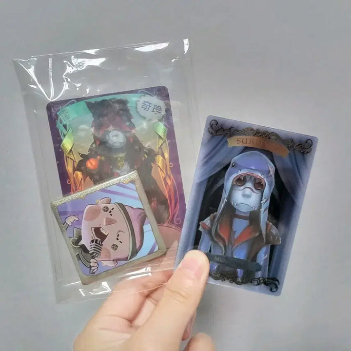 [BUNJANG] Identity V Mercenary Official Goods Bundle Set / 제5인격 용병 카드 및 캔뱃지