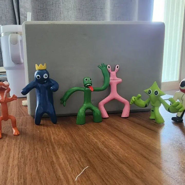 [BUNJANG] Rainbow Friends Character Figure Set / 레인보우 프렌즈 피규어 세트