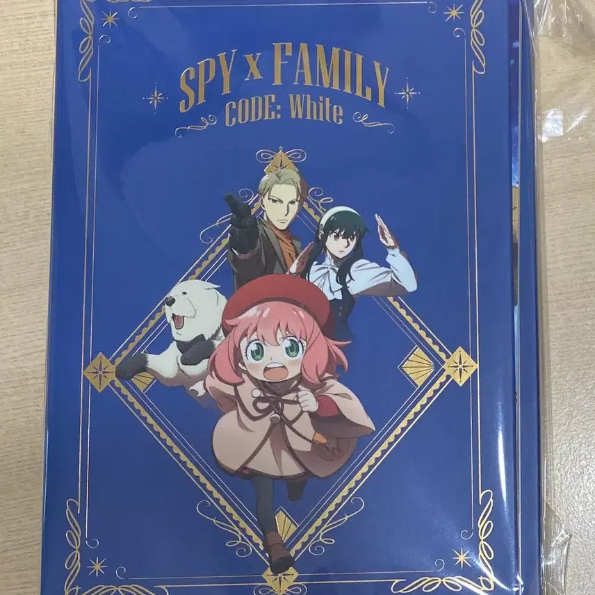 [BUNJANG] Spy x Family Code White Postcard Book / 스파이 패밀리 코드 화이트 엽서북
