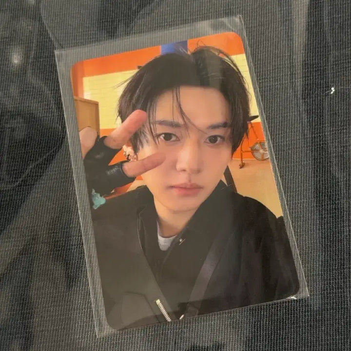 [BUNJANG] Stray Kids Leeknow Soundwave Lucky Draw Photocard / 스트레이키즈 스키즈 디스앤댓 팝업 1주차 사웨 럭드 리노 포카 straykids pop-up leeknow soundwave