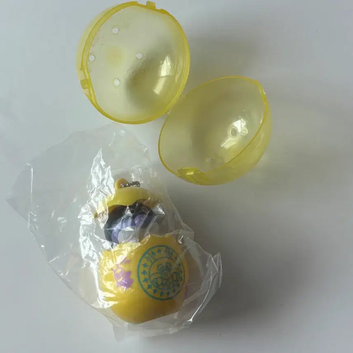 [BUNJANG] Anpanman Waku Waku Tamago Sekigai Gacha / 고전 호빵맨 와쿠와쿠 타마고 세균맨 가챠