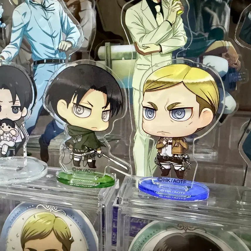 [BUNJANG] Attack on Titan Acrylic Standee Set - Erwin &amp; Levi / 진격의 거인 아크릴 스탠드 엘빈, 리바이 세트