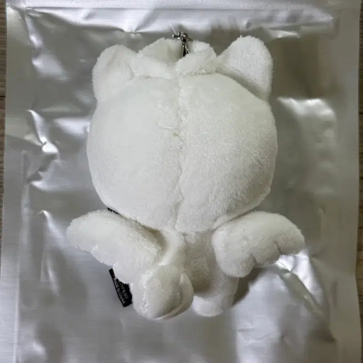 [BUNJANG] DAY6 Young K Denimals Angel Keychain (Unsealed) / (단순개봉) 데이식스 영케이 영기스트 시크릿 키링 데니멀즈 천사 데멀 케 인형