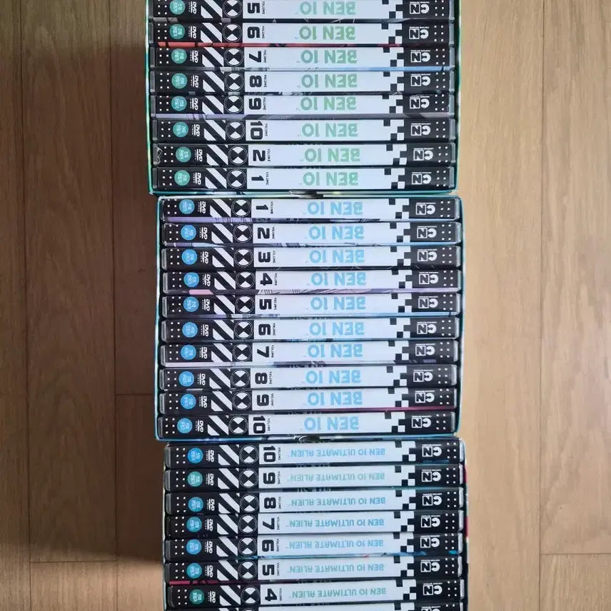 [BUNJANG] Ben 10: Ultimate Alien DVD Box Set / 벤10 + 얼티밋 에일리언 DVD 박스 세트