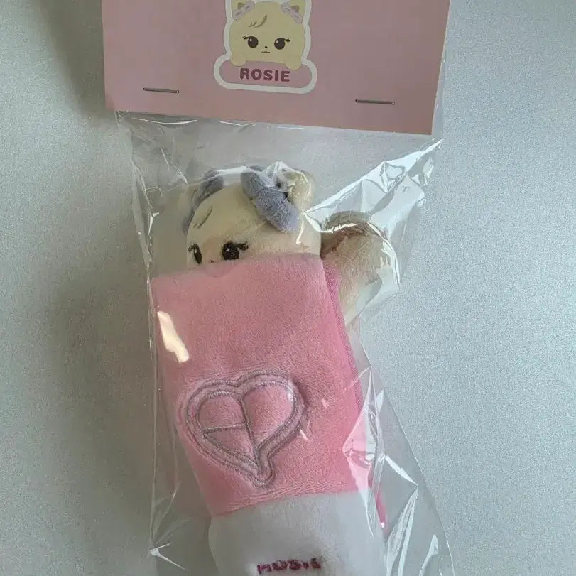 [BUNJANG] Blackpink Rosé Lightstick Cover Rosie Popup MD / [미개봉] 블랙핑크 로제 응원봉 커버 로지 팝업 엠디 블핑 ROSE MD