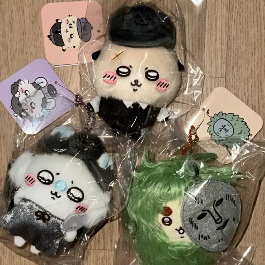[BUNJANG] Chiikawa Halloween Mascot Racco Momonga Shisa Bundle Set / 치이카와 할로윈 마스코트 랏코 모몽가 시사