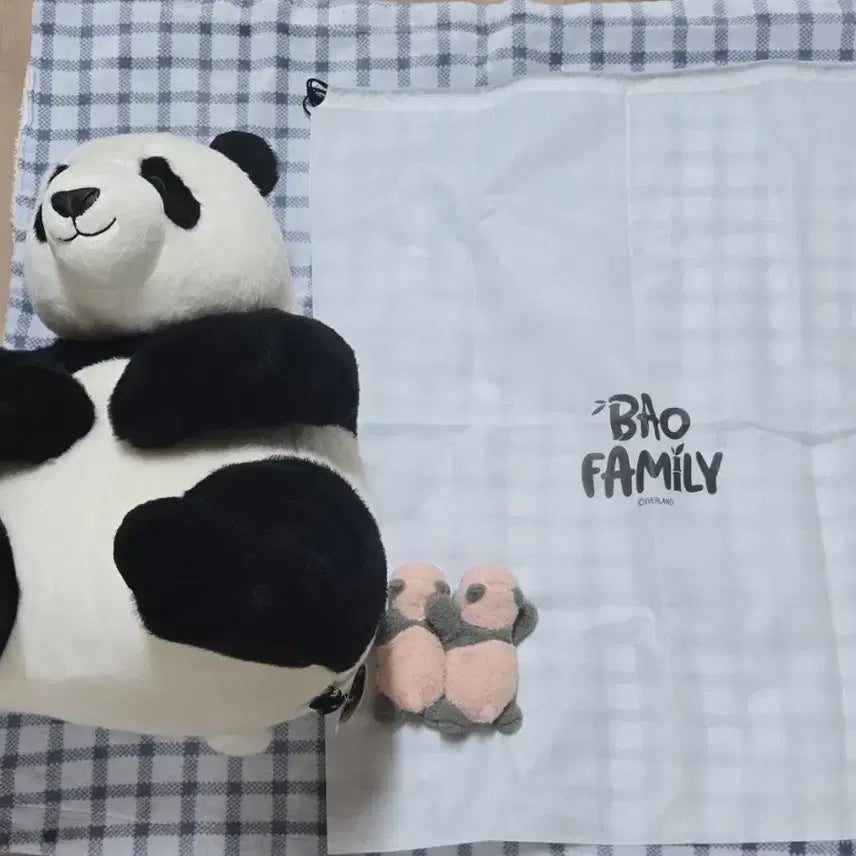 [BUNJANG] Bao Family Ai Bao Doll / 바오패밀리 아이바오 인형 판매합니다 급처