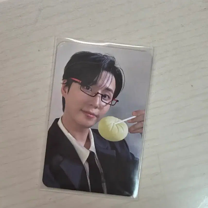 [BUNJANG] DAY6 Young K Musinsa Eyewear POB Photocard / 데이식스 영케이 무신사 안경만투 포카 미공포 영기스트