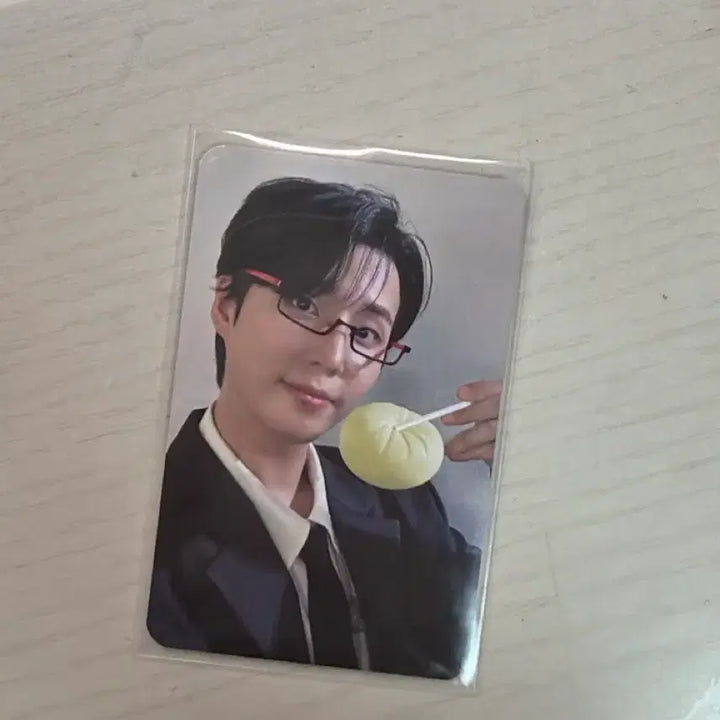 [BUNJANG] DAY6 Young K Musinsa Eyewear POB Photocard / 데이식스 영케이 무신사 안경만투 포카 미공포 영기스트