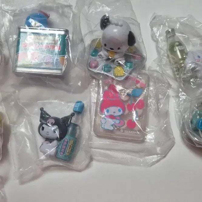 [BUNJANG] Sanrio Makgwaja Main Branch Series Full Set Miniature Mascot / 산리오 막과자 본점 시리즈 풀셋