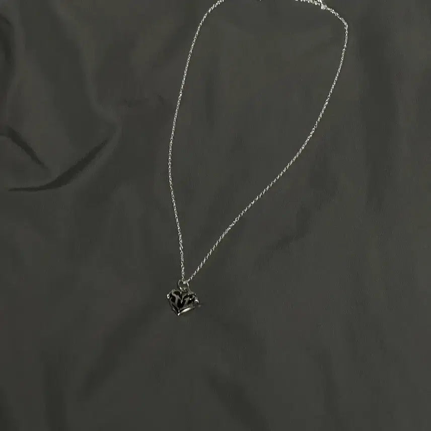 [BUNJANG] T1 Heart Necklace / T1 하트 목걸이 티원 굿즈