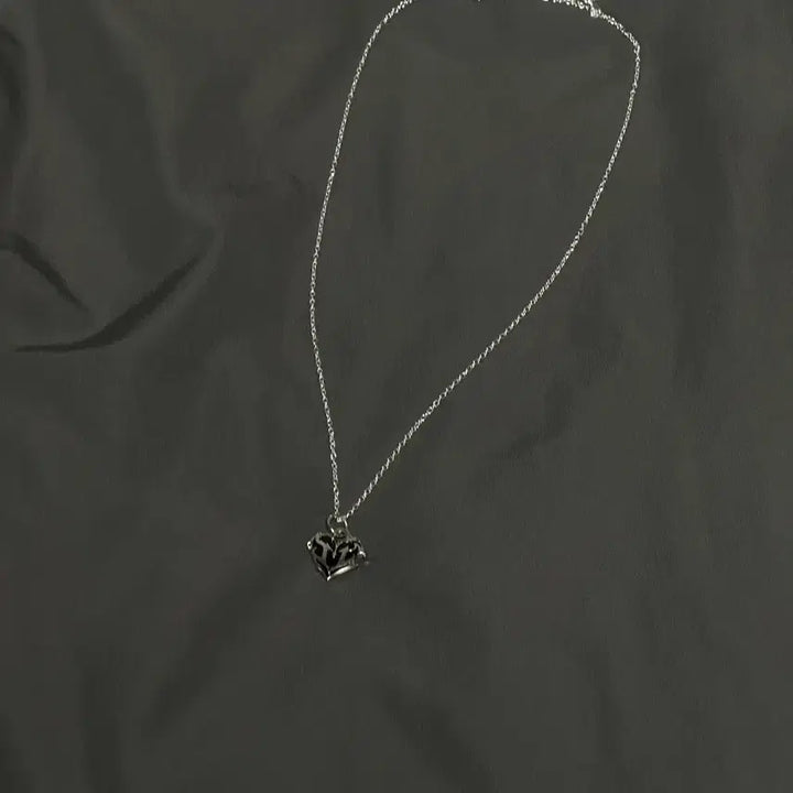 [BUNJANG] T1 Heart Necklace / T1 하트 목걸이 티원 굿즈