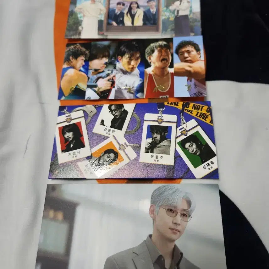 [BUNJANG] Good Boy "Assembled Family" &amp; "The Art of Negotiation" Drama Merchandise Set / 굿보이 조립식 가족 협상의 기술 스토리 티켓 드라마 굿즈