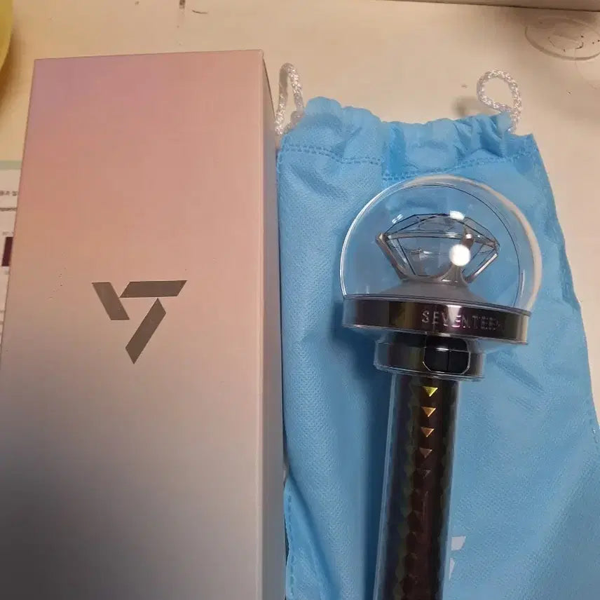 [BUNJANG] SEVENTEEN 3rd Generation Official Light Stick / 세븐틴 공식 응원봉 3세대
