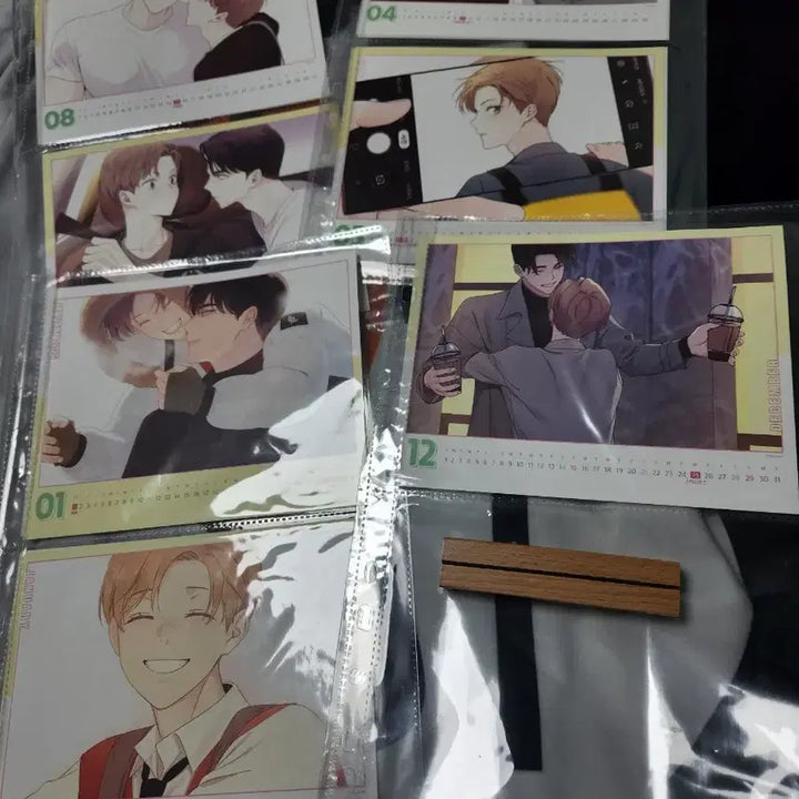 [BUNJANG] 4주 애인 2024 Calendar, Postcard, Film, Sticker Set / 4주 애인 캘린더 엽서 필름 스티커 세트