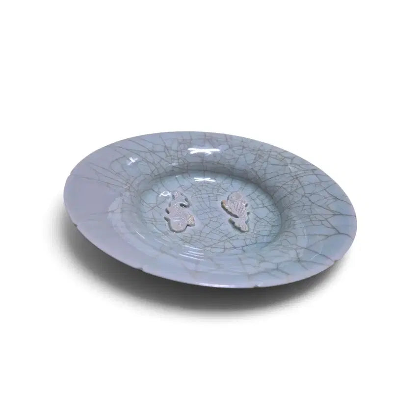 [BUNJANG] Yongcheon Celadon Carved Fish Motif Flower-Shaped Dish / 용천청자 화형양각어문 접시