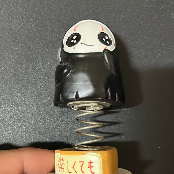 [BUNJANG] Spirited Away No-Face Spring Figure / 센과 치히로의 행방불명 가오나시 스프링 피규어