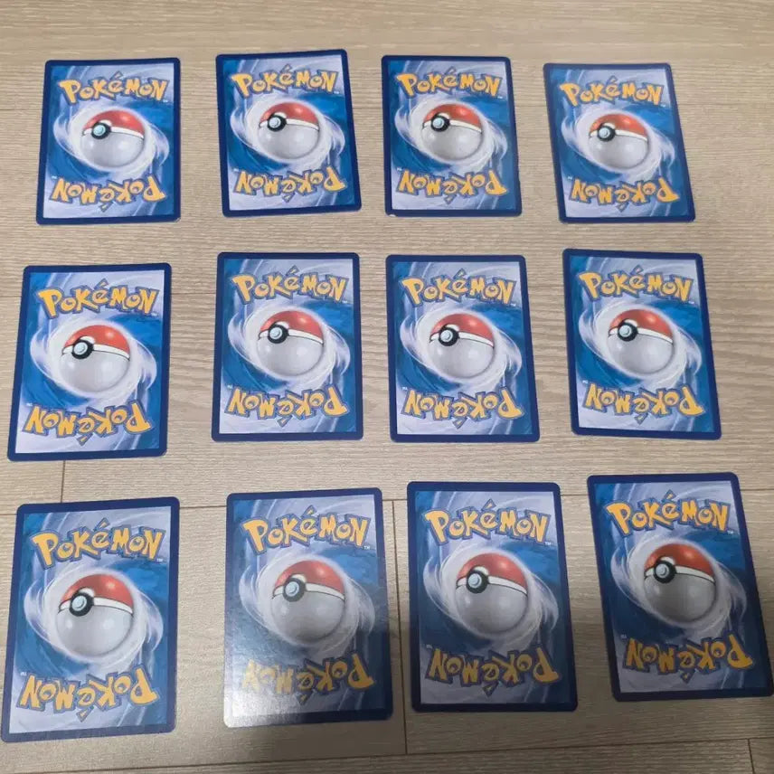 [BUNJANG] Pokemon Card Bundle Set (16 Cards) / 포켓몬 카드 V 16장 일괄 A~B