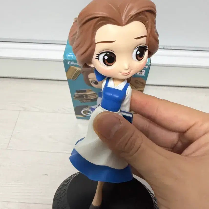[BUNJANG] Disney Belle Q Posket Figure / 디즈니 큐포스켓 벨 피규어