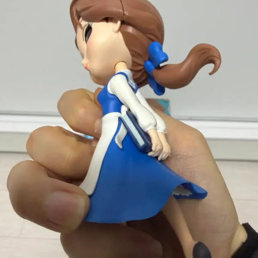 [BUNJANG] Disney Belle Q Posket Figure / 디즈니 큐포스켓 벨 피규어