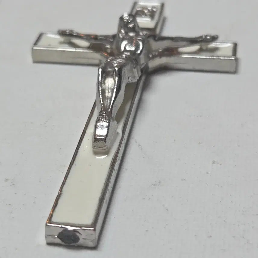 [BUNJANG] Antique Italian Metal Crucifix with Jesus Figurine / 앤틱 이탈리아 금속 십자가 예수님 가톨릭 십자가 천주교