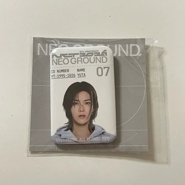 [BUNJANG] NCT Neo City Random Metal ID Badge - Yuta / NCT 네오그라운드 랜덤 메탈 아이디 뱃지 - 유타