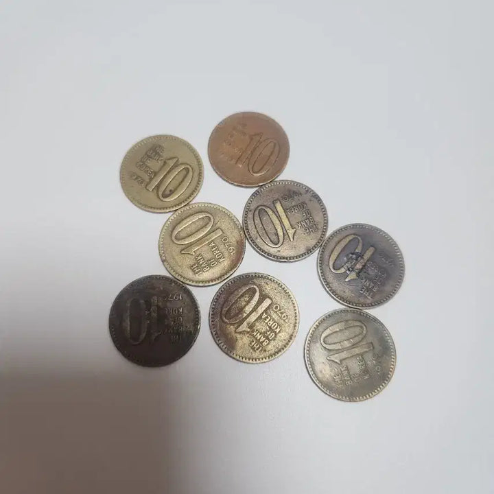 [BUNJANG] Bank of Korea 10 Won Coin 1970 / 한국은행 10환 1970년