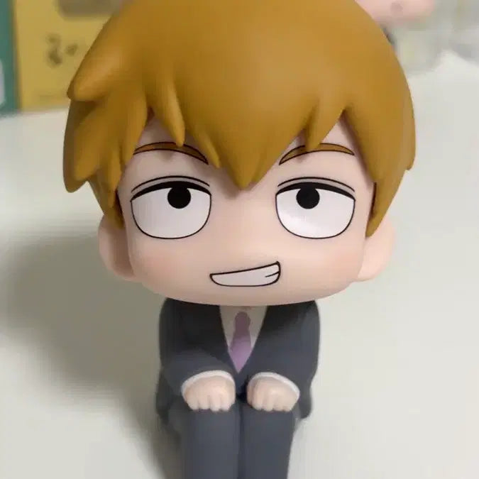 [BUNJANG] Mob Psycho 100 Reigen Look-Up Figure / 몹싸 레이겐 룩업 모브사이코 100