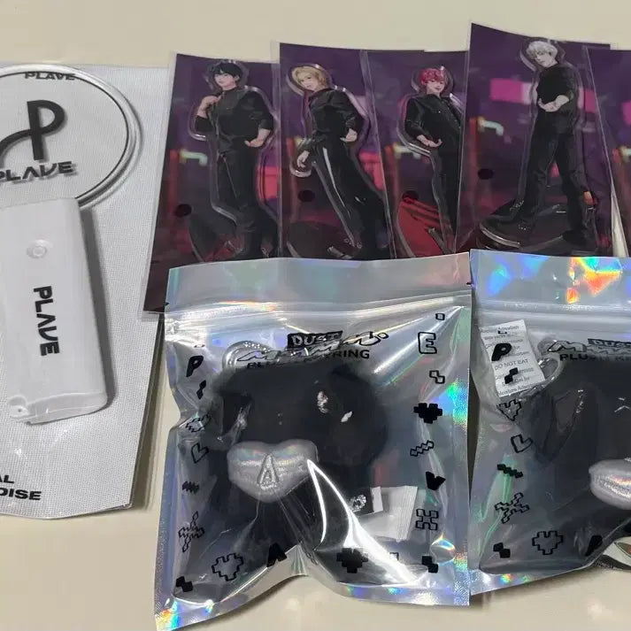 [BUNJANG] PLAVE Adola Fandom Lightstick, Dash Acrylic Stand, Tanmeum Mim&amp;Memo Dolls Bundle Set / 플레이브 아돌라 팬라이트, 대쉬 아스, 탄믐 미므&amp;므모