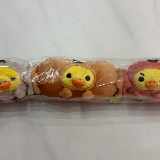 [BUNJANG] Kiiroitori Super Wiener Sausage Plush / 키이로이토리 슈퍼 비엔나 소세지 인형