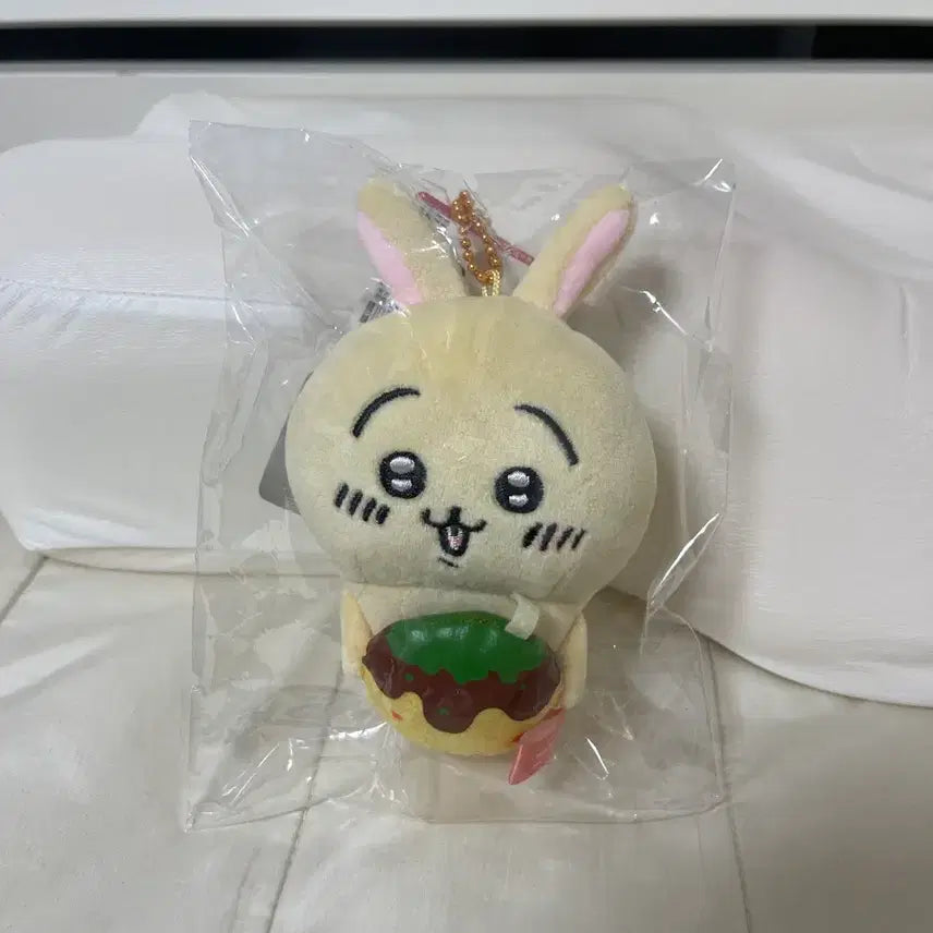 [BUNJANG] Osaka Limited Takoyaki Usagi Mascot / 지역한정(오사카) 타코 우사기 마스코트