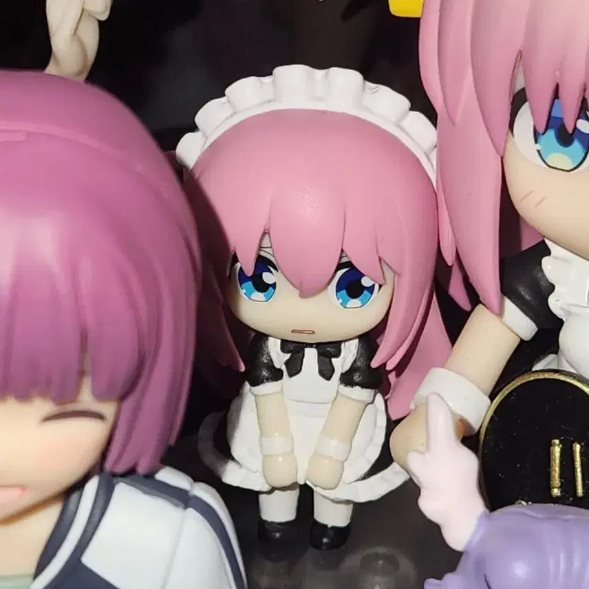 [BUNJANG] Bocchi the Rock! Bocchi-chan Figure Gacha Maid / 봇치더락 봇치짱이 가득 피규어 가챠 메이드 판매