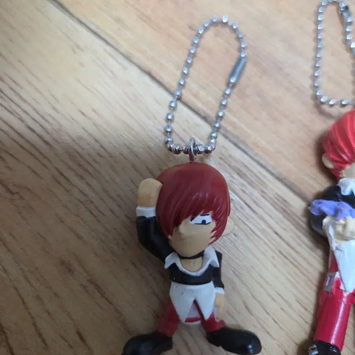 [BUNJANG] The King of Fighters Iori Yagami Keychain Figure Set (2 Versions) / 킹오브파이터 열쇠고리 피규어 이오리 2개 세트